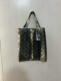 Picture of Issey Miyake Handbags _SKUfw167600297fw